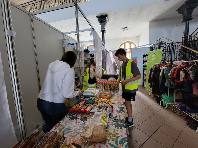 Liam Krol volunteering at the Kraków train station reception center for Ukrainian refugees